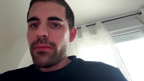 Snapshot of tereee12 chatting on 12.23.25 Luis online show from 12.23.25