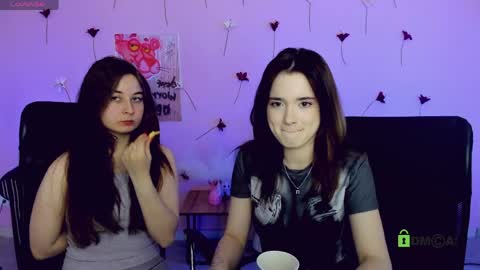 Snapshot of teresa_shy chatting on 05.16.26 your love online show from 05.16.26