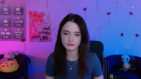 Snapshot of teresa_shy chatting on 05.19.26 your love online show from 05.19.26