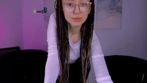 Snapshot of teresa_shy chatting on 06.22.26 your love online show from 06.22.26