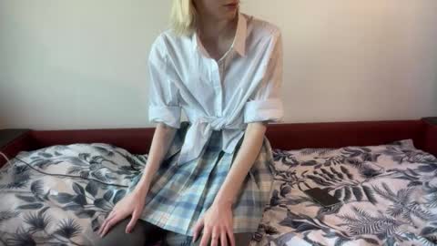 Anna online show from 02.23.26