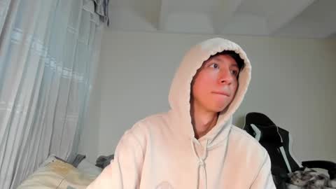 Juanfe  online show from 12.24.24