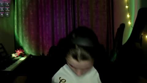 Anny Simpson online show from 03.31.26