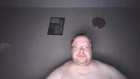 Snapshot of tervetuleksi chatting on 11.12.25 tervetuleksi online show from 11.12.25