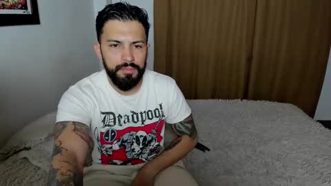 Snapshot of teseo_and_afrodita_ chatting on 02.25.25 teseo_and_afrodita_ online show from 02.25.25