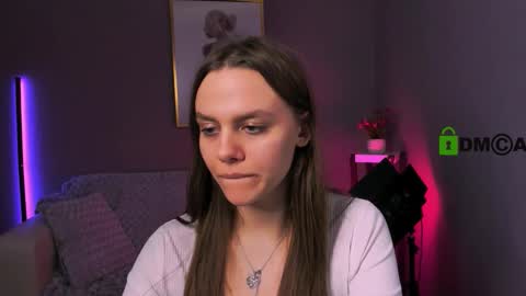 Snapshot of tessa_hit chatting on 11.09.25 Tessa online show from 11.09.25