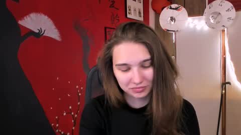 Snapshot of tessamill chatting on 09.09.25 Tessa online show from 09.09.25