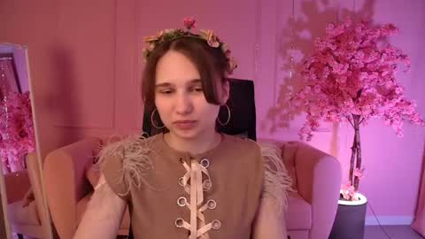 Snapshot of tessamill chatting on 05.18.26 Tessa online show from 05.18.26
