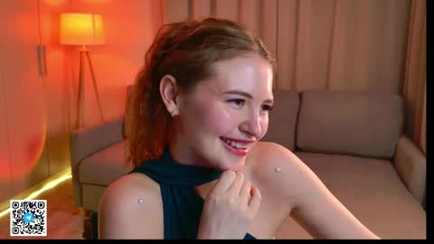 Snapshot of tesssahart chatting on 05.21.26 TessaHart online show from 05.21.26