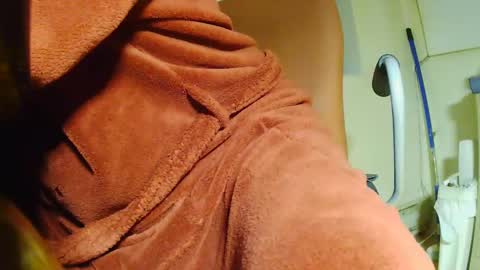 Snapshot of tetuo2 chatting on 03.04.25 tetuo2 online show from 03.04.25