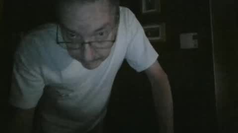 Snapshot of tetuo2 chatting on 10.01.25 tetuo2 online show from 10.01.25