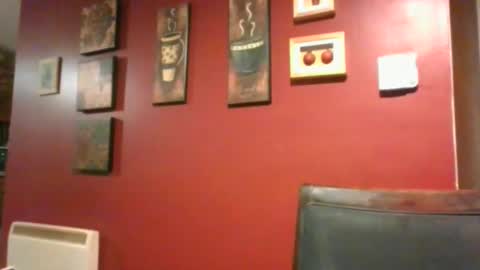 Snapshot of tetuo2 chatting on 11.28.25 tetuo2 online show from 11.28.25