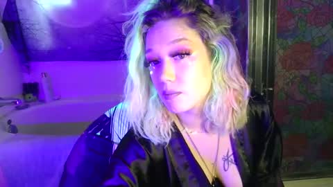 Snapshot of texaspregogrllll chatting on 05.26.26 TEXASGIRLLLL online show from 05.26.26