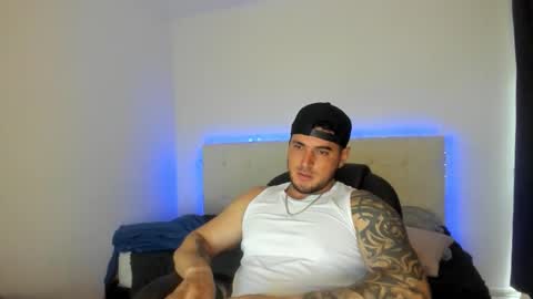 Snapshot of teylor_creed chatting on 05.28.26 teylor creed online show from 05.28.26