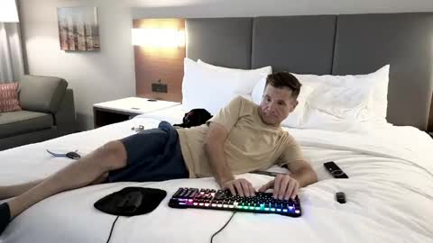 Sissy and Lucas online show from 05.26.26