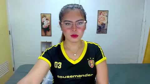 tgirlselena online show from 09.10.25