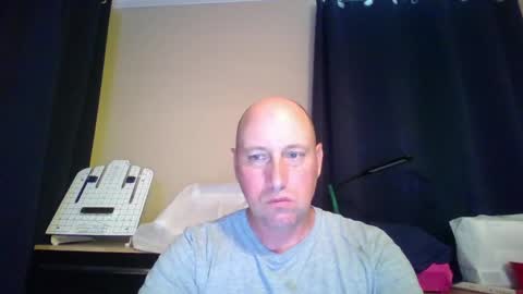 Snapshot of th372019 chatting on 04.21.26 country cock 2020 online show from 04.21.26