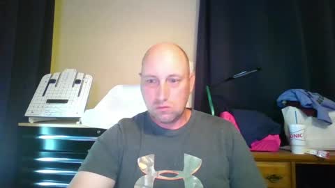 Snapshot of th372019 chatting on 05.15.26 country cock 2020 online show from 05.15.26