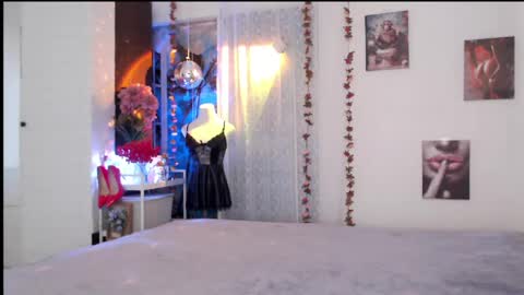 Ana online show from 04.17.26