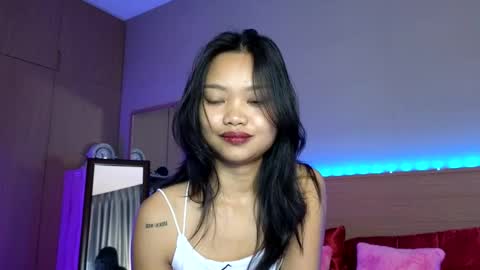 AbbieThai  online show from 10.13.25