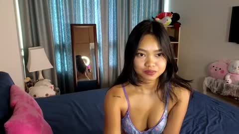 AbbieThai  online show from 11.08.25