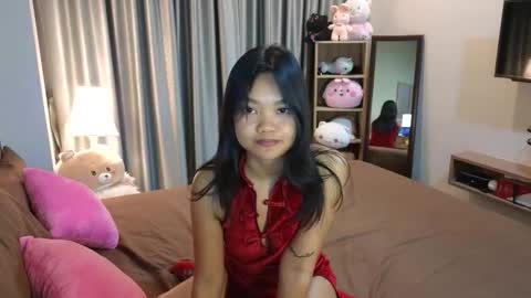 AbbieThai  online show from 12.21.25
