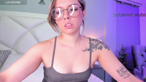 Thalia21 online show from 01.25.25