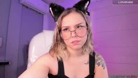 Thalia21 online show from 02.21.25