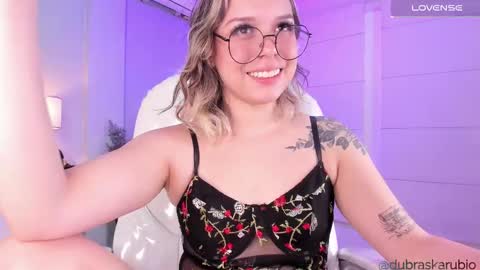 Thalia21 online show from 02.23.25