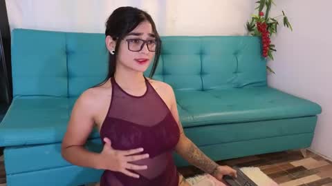 thalia  online show from 12.27.24