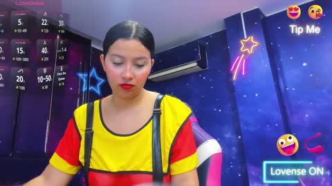 Thalia  online show from 10.18.25