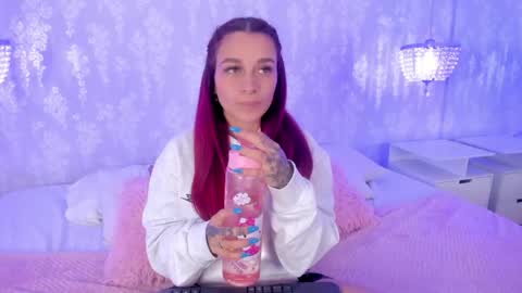 Snapshot of thalira_angels chatting on 06.02.26 THALIRA ANGELS online show from 06.02.26