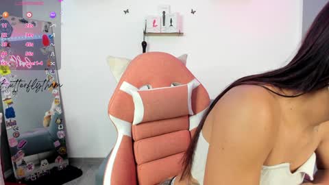 thamara_cooper_ online show from 01.31.25