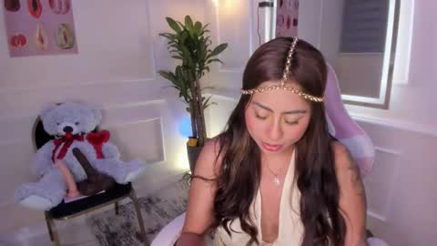 Snapshot of thamaragen_ chatting on 02.13.26 tamara gen online show from 02.13.26