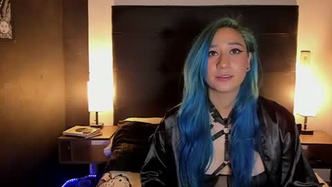 Snapshot of thamyjade chatting on 06.25.26 Thamy online show from 06.25.26