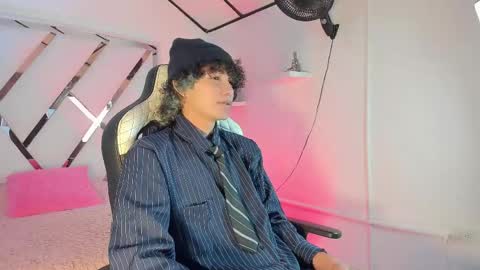 Snapshot of thanier_18 chatting on 05.21.26 thanier_18 online show from 05.21.26