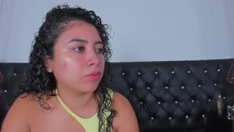 thara webstter online show from 03.11.25