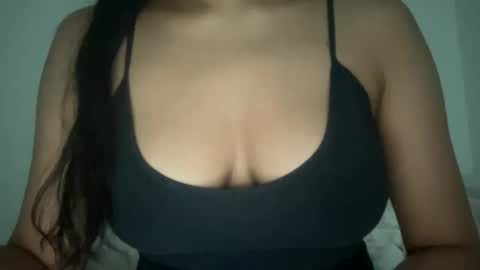 Melanie online show from 10.13.25