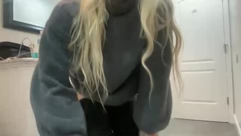 thatoneblondee online show from 01.12.26