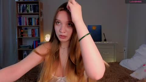 Snapshot of thatonerabbit chatting on 05.24.26 Alice online show from 05.24.26