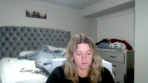 thatprettyblondegirl online show from 12.20.24