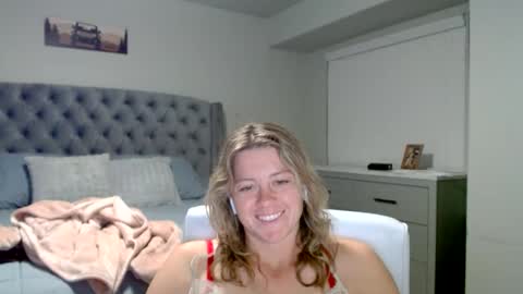 thatprettyblondegirl online show from 02.19.25