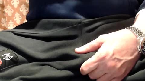 Snapshot of the1pocketrocket chatting on 12.09.24 the1pocketrocket online show from 12.09.24