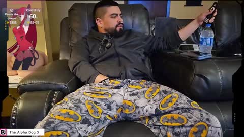 Snapshot of the_alpha_dog_xxx chatting on 01.12.25 the_alpha_dog_xxx online show from 01.12.25