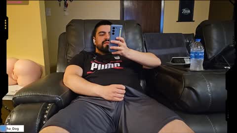 Snapshot of the_alpha_dog_xxx chatting on 01.18.25 the_alpha_dog_xxx online show from 01.18.25