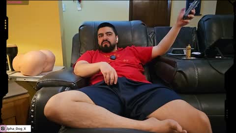 Snapshot of the_alpha_dog_xxx chatting on 01.23.25 the_alpha_dog_xxx online show from 01.23.25