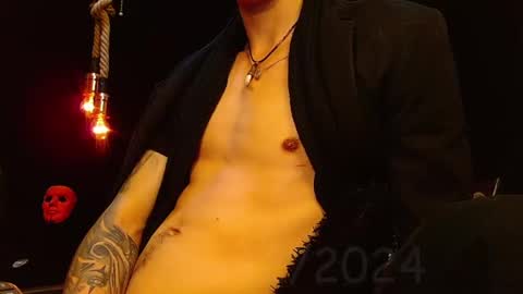 GIORGGIO online show from 12.05.24