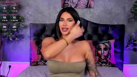 Aisha online show from 03.05.25