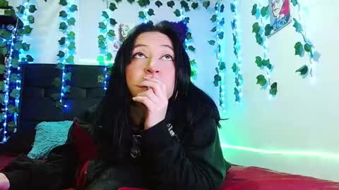 the_lesbian_game online show from 01.07.25