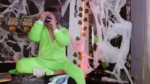 the_lesbian_game online show from 11.01.25